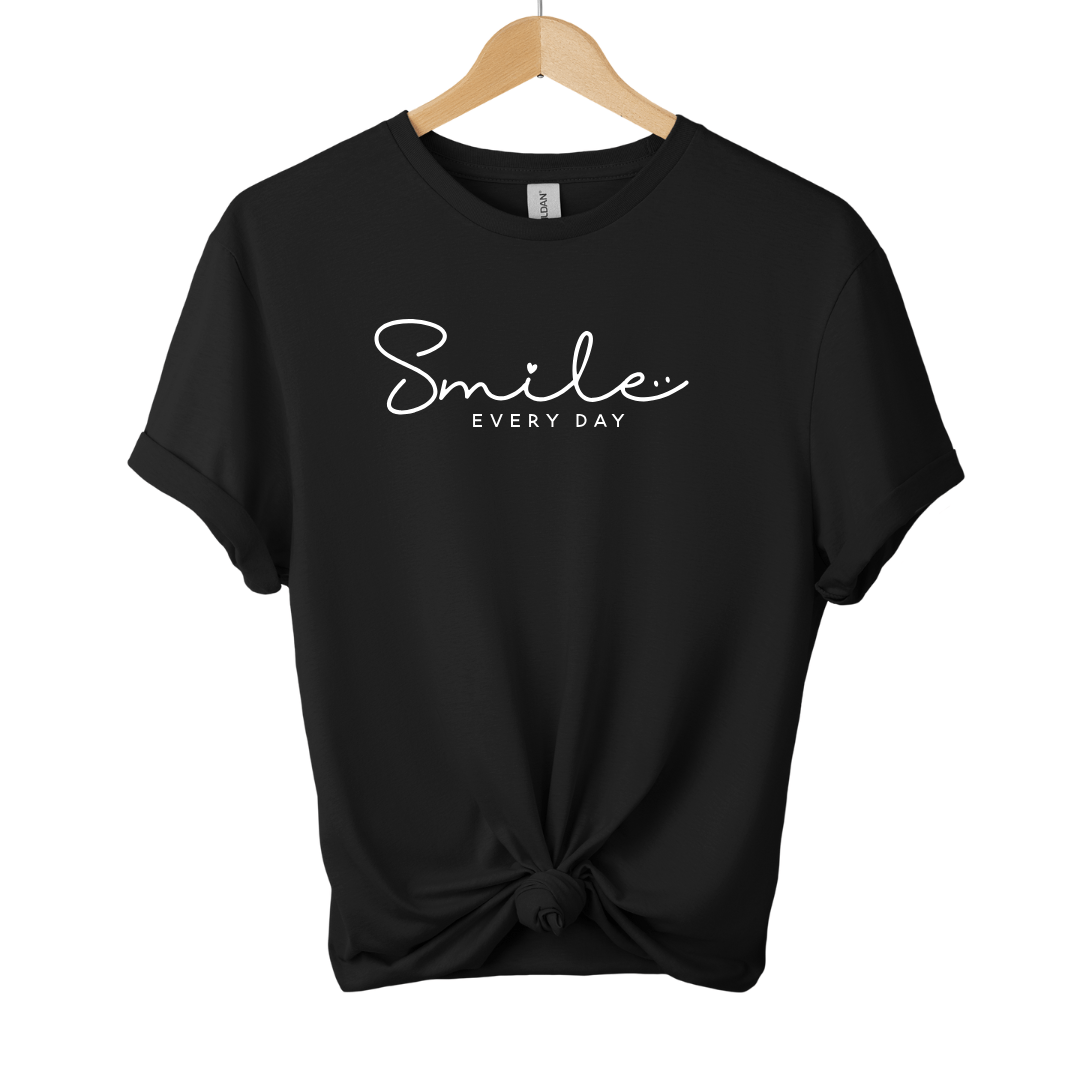 Smile Everyday T-Shirt 095