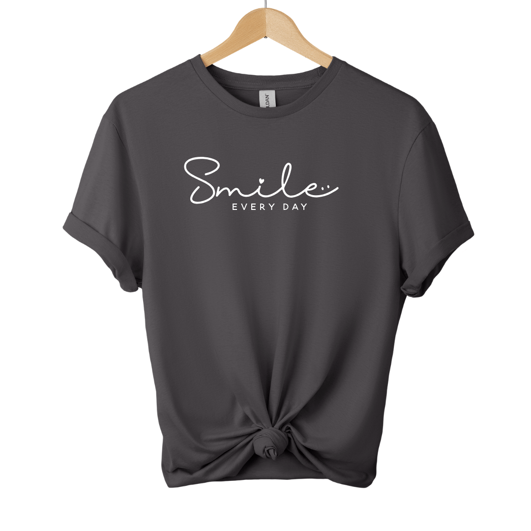 Smile Everyday T-Shirt 095